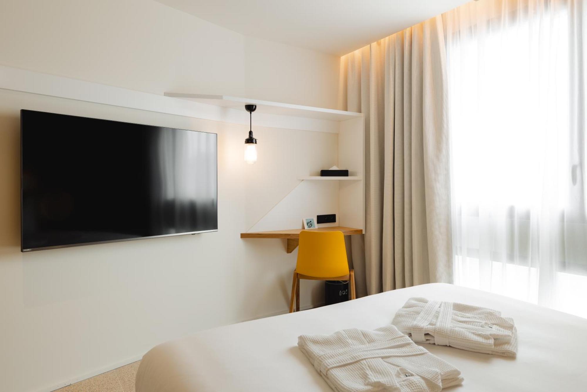 Bizipoz Hotel Сен Жан дьо Луз Екстериор снимка